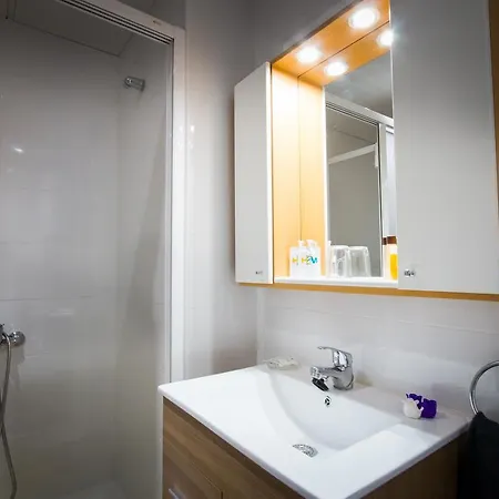 Holidays2torremolinos Low Cost Torremolinos