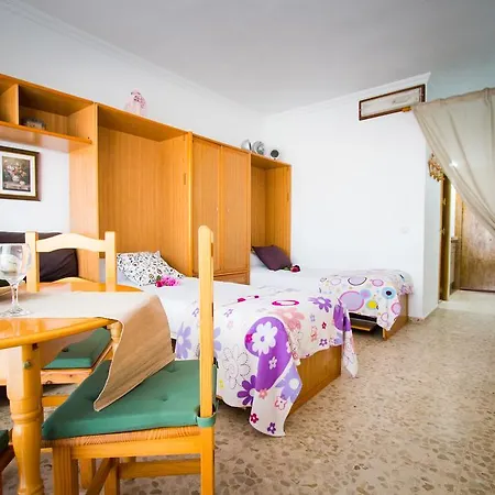 公寓 Holidays2torremolinos Low Cost