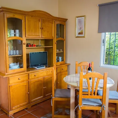 Holidays2torremolinos Low Cost * Torremolinos